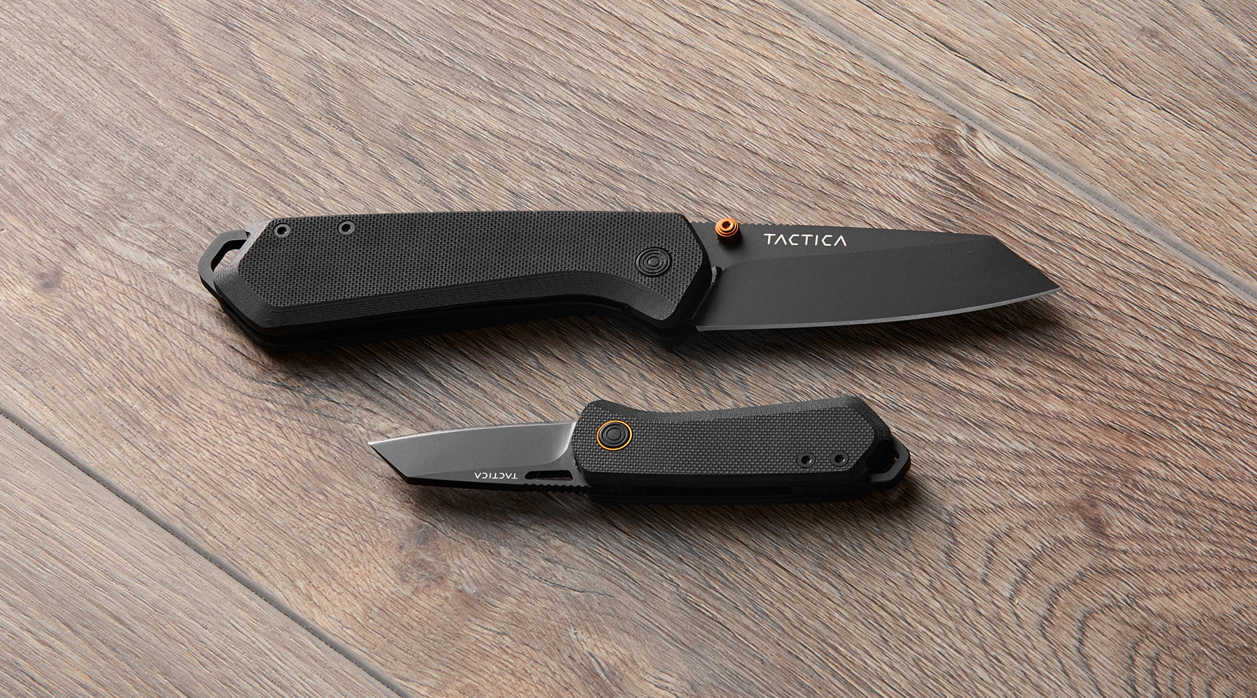 Folding Knives